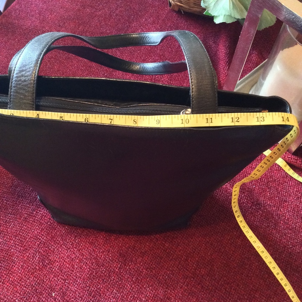 Oroton  of 🇦🇺 Australia beautiful bag - Picture 5 of 11